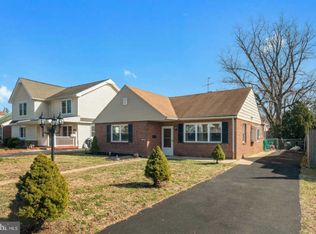 11615 Banes St, Philadelphia, PA 19116