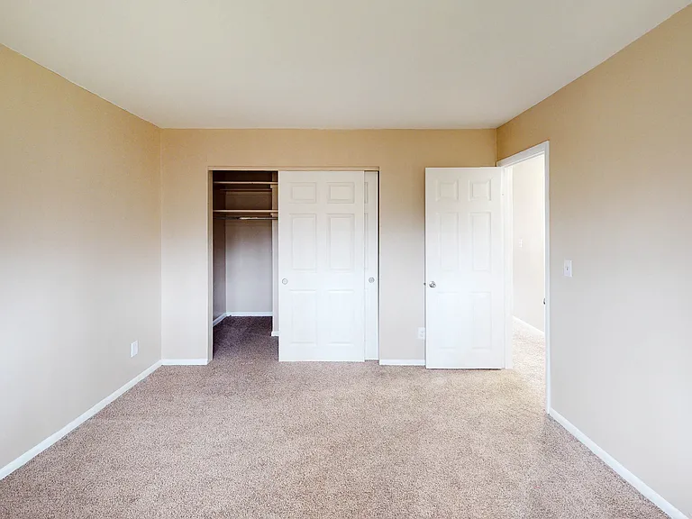 Sharondale Woods Apartments — Photo 57