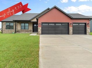 316 Rumsfeld Dr, Troy, IL 62294