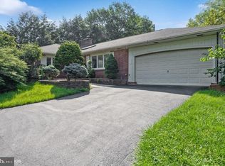605 Brentwater Rd, Camp Hill, PA 17011