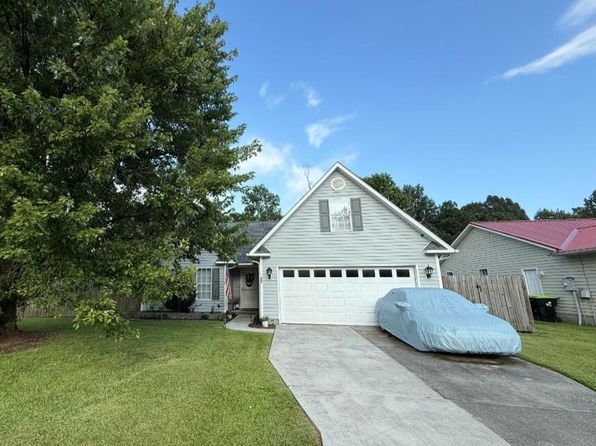 403 Boysenberry Ln