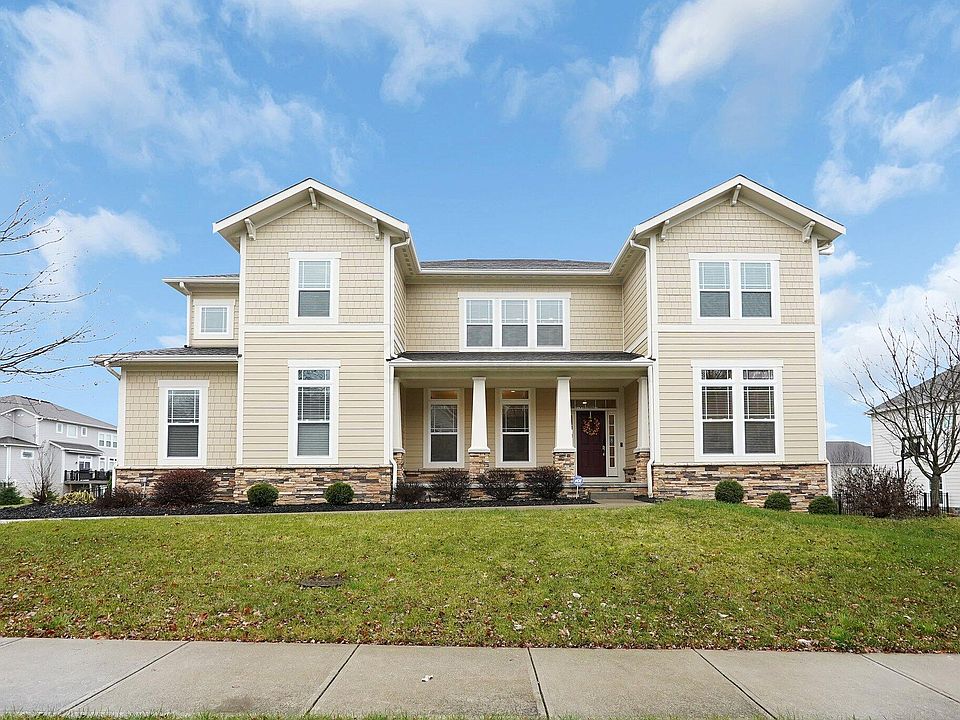 1st image of 8425 Holmesdale Pl