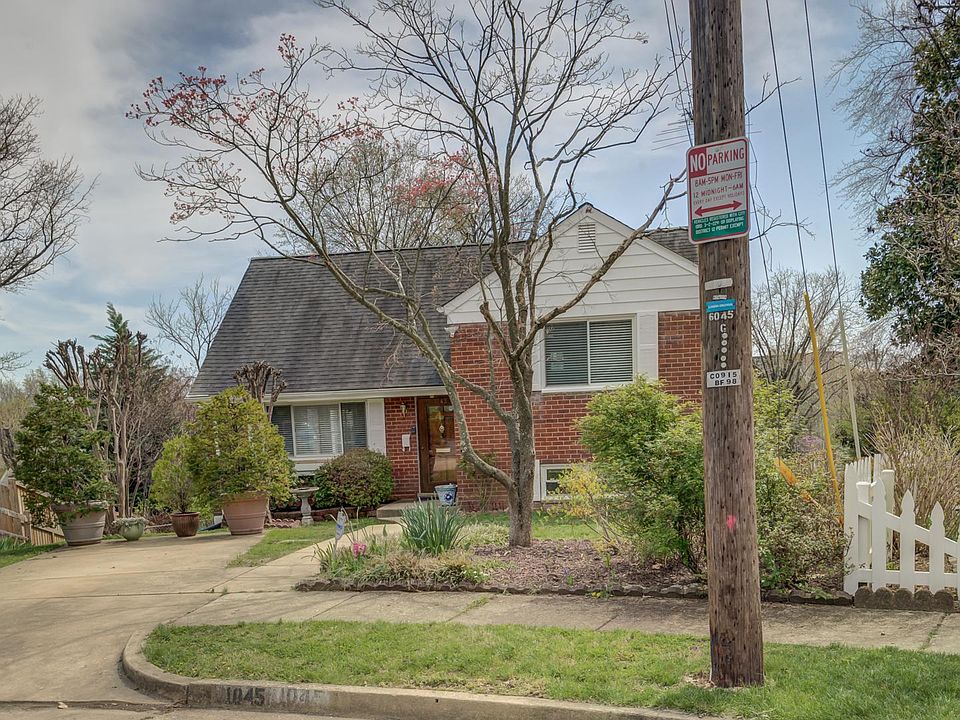 1st image of 1045 Palmer Pl