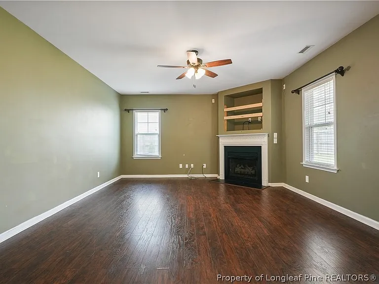 415 Highgrove Dr — Photo 43