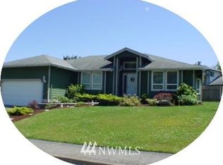 6222 Parkland Ct, Ferndale, WA