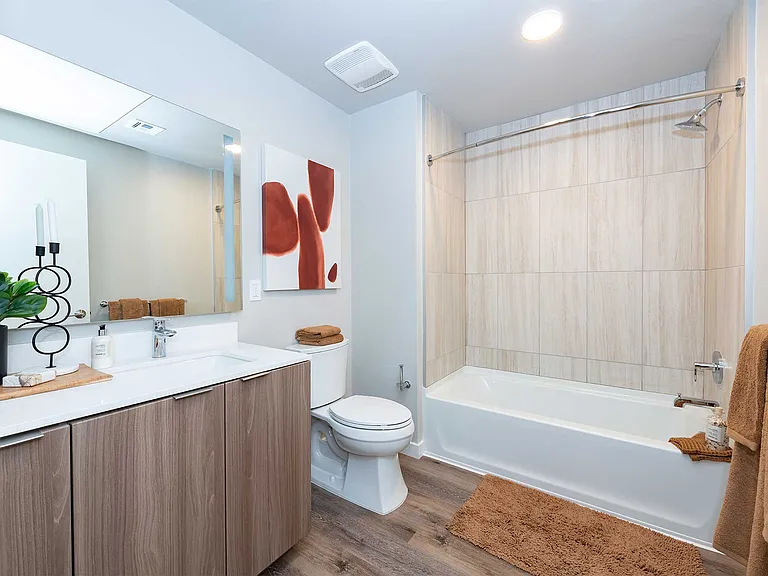 Residences at Lake Merritt — Photo 13