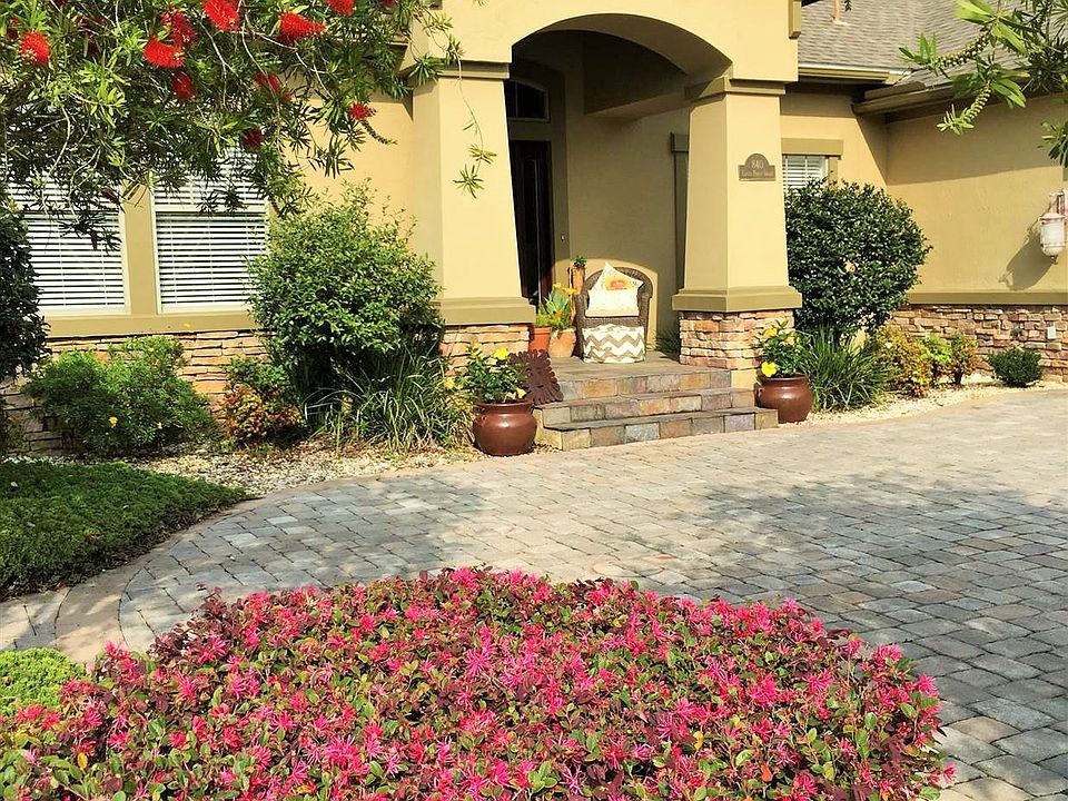 1st image of 840 Eagle Point Dr