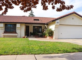 6495 N Cornelia Ave, Fresno, CA