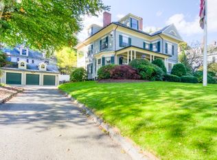 9 Westland St, Worcester, MA 01602