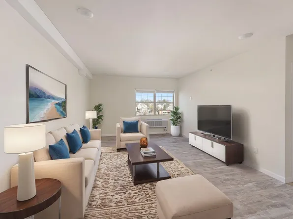 Pine Street Apartments