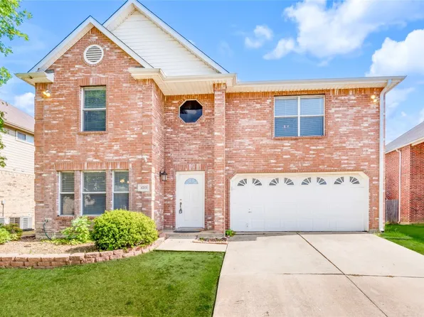 4212 Birch Creek Rd, Fort Worth, TX 76244