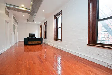 Rented by Jade Stone Real Estate Consulting