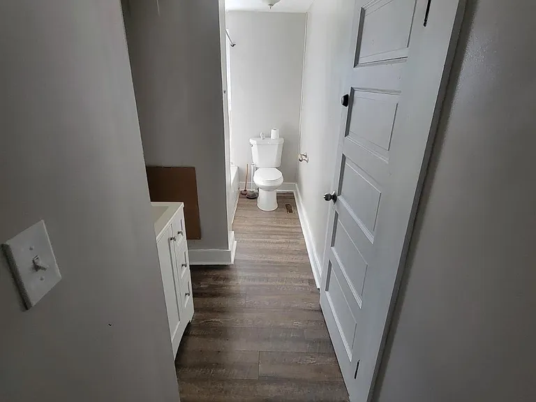 457 Sherman St #1 — Photo 6