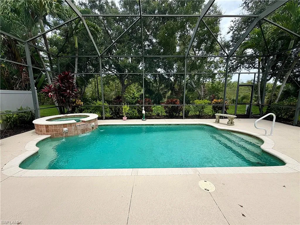 3 bed, 2.0 bath, 2599 sqft, $9,500 — Photo 1