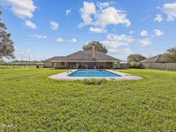 2019 Leroy Breaux Rd, Rayne, LA 70578