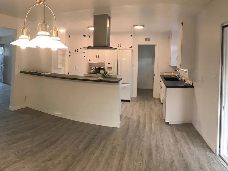 7423 Salizar St — Photo 14