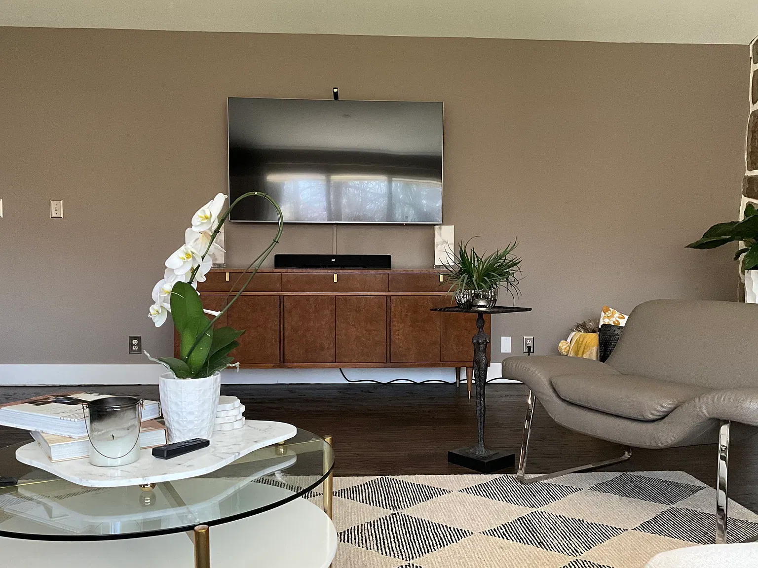 3 bed, 3.5 bath, 3020 sqft, $4,000 — Photo 3