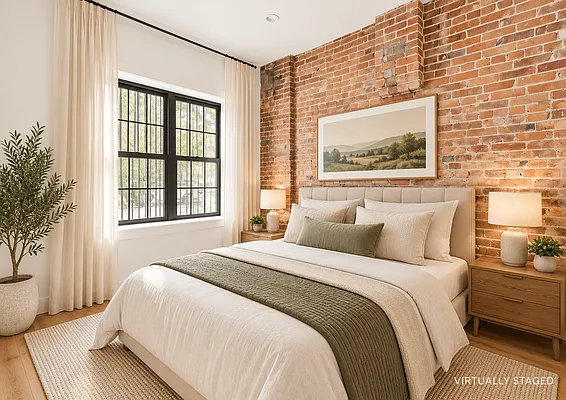 Bedroom, photo 1