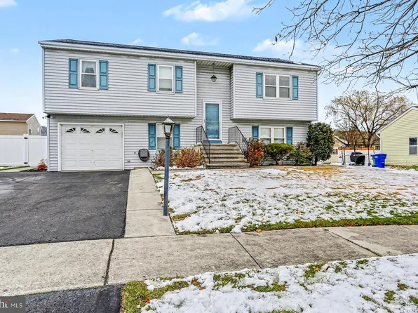 2028 Mount Vernon Cir, Harrisburg, PA 17110