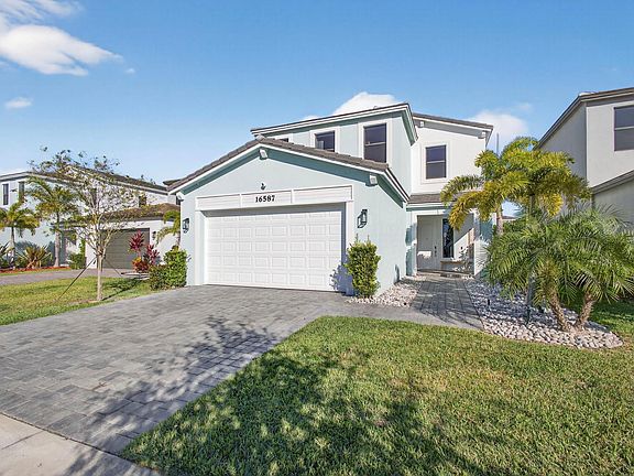 3rd image of 16587 Cove Road