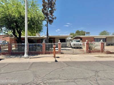 5466 S Santa Cruz Ave, Tucson, AZ, 85706