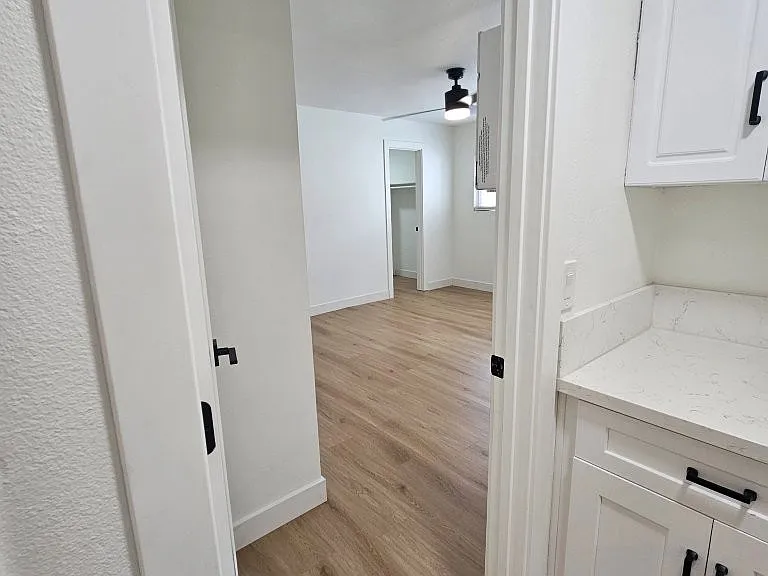 226 N Citrus Ave #A — Photo 24
