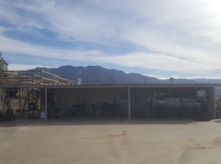 6827 Deep Creek Rd, Apple Valley, CA 92308