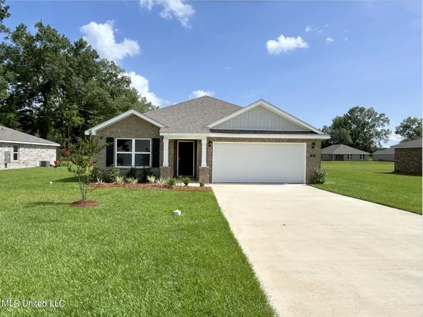 101 Jaden Ct, Lucedale, MS 39452