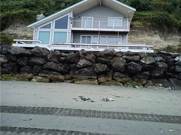 41 -H S Beach Way, Hat Island, WA 98206