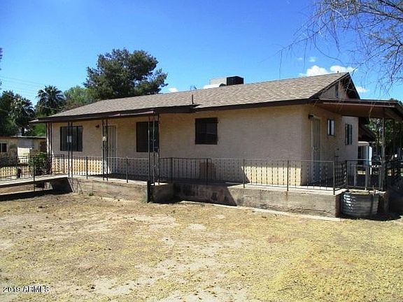 4th image of 402 W Sunland Ave