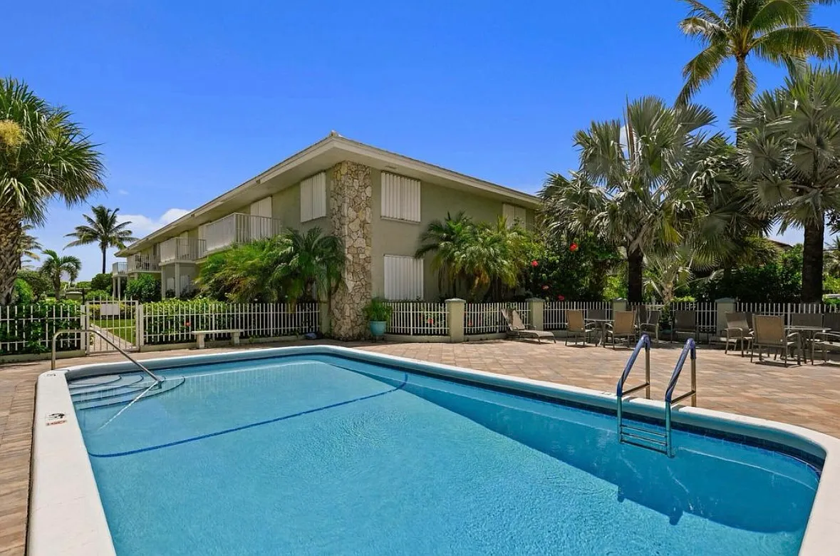 2 bed, 1062 sqft, $5,000 — Photo 3