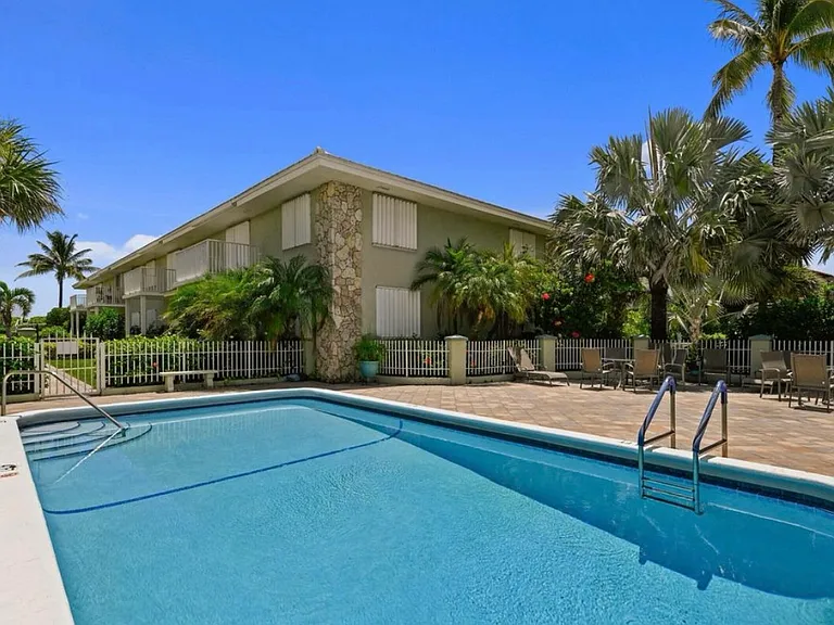 5500 Old Ocean Blvd #209 — Photo 3