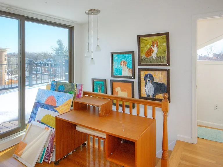 1 Lancaster St #9 — Photo 13