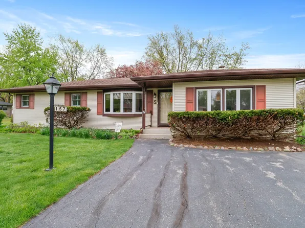 157 Green Acres Dr, Valparaiso, IN 46383