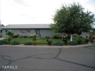 1308 Spokane St, Yakima, WA 98902