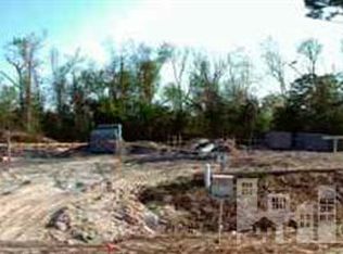 439 Belvedere Dr, Hampstead, NC 28443