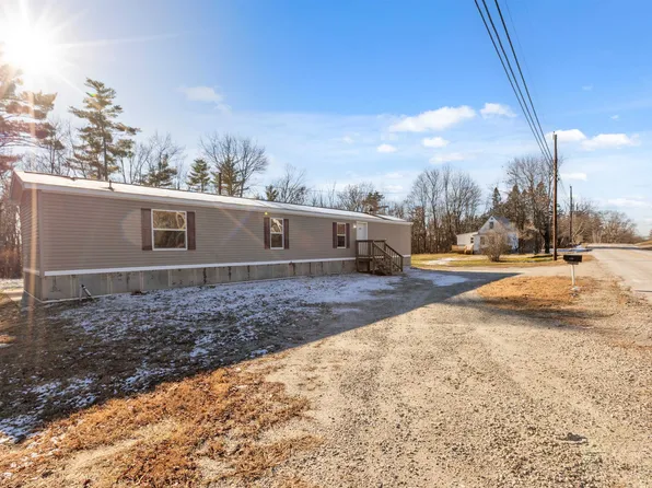 256 Loudon Road, Pittsfield, NH 03263