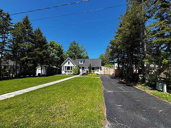 2nd image of 170 George St