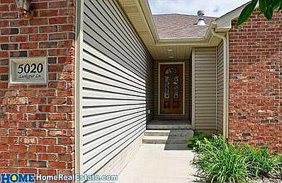 3rd image of 5020 Larkspur Ln