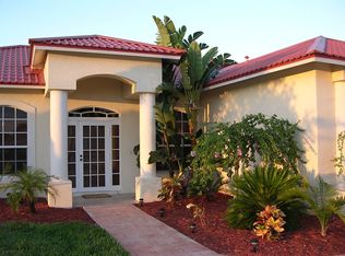 141 Gleason Pkwy, Cape Coral, FL 33914