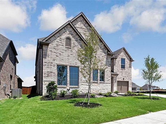 5th image of 614 Nakoma Dr