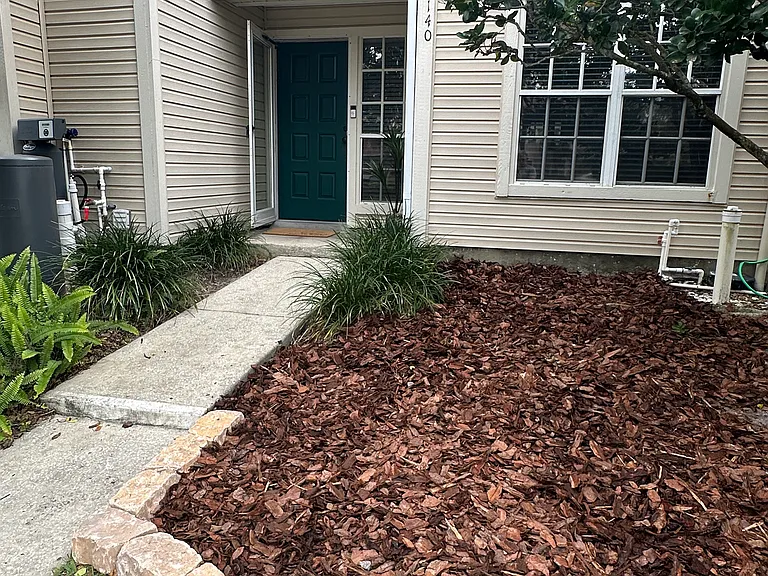 2140 Clover Hill Rd — Photo 2