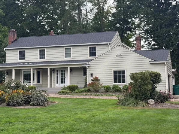 7740 Holyoke Ave, Hudson, OH 44236