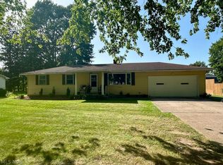 44520 Middle Ridge Rd, Amherst, OH 44001