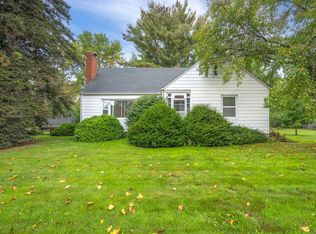 701 N Cascade St, Osceola, WI 54020