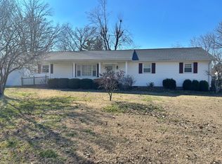 120 Southwest Dr, Harrisburg, IL 62946