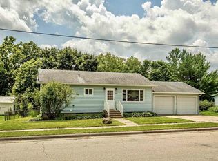 202 Warren St, Albany, WI 53502