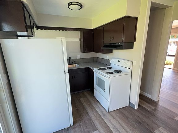 5th image of 1061 Ring St NE #1061