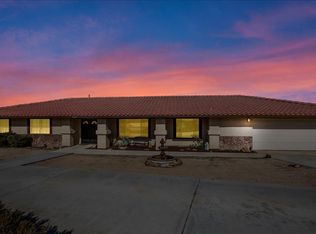 19260 Tonkawan Rd, Apple Valley, CA 92307