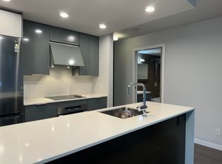 161 Georgia St W #1009, Vancouver, BC V6B 0K9